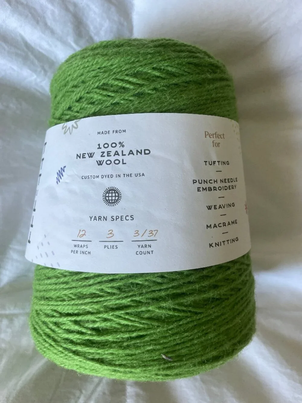 Tuft The World Reflect Wool Cone Yarn